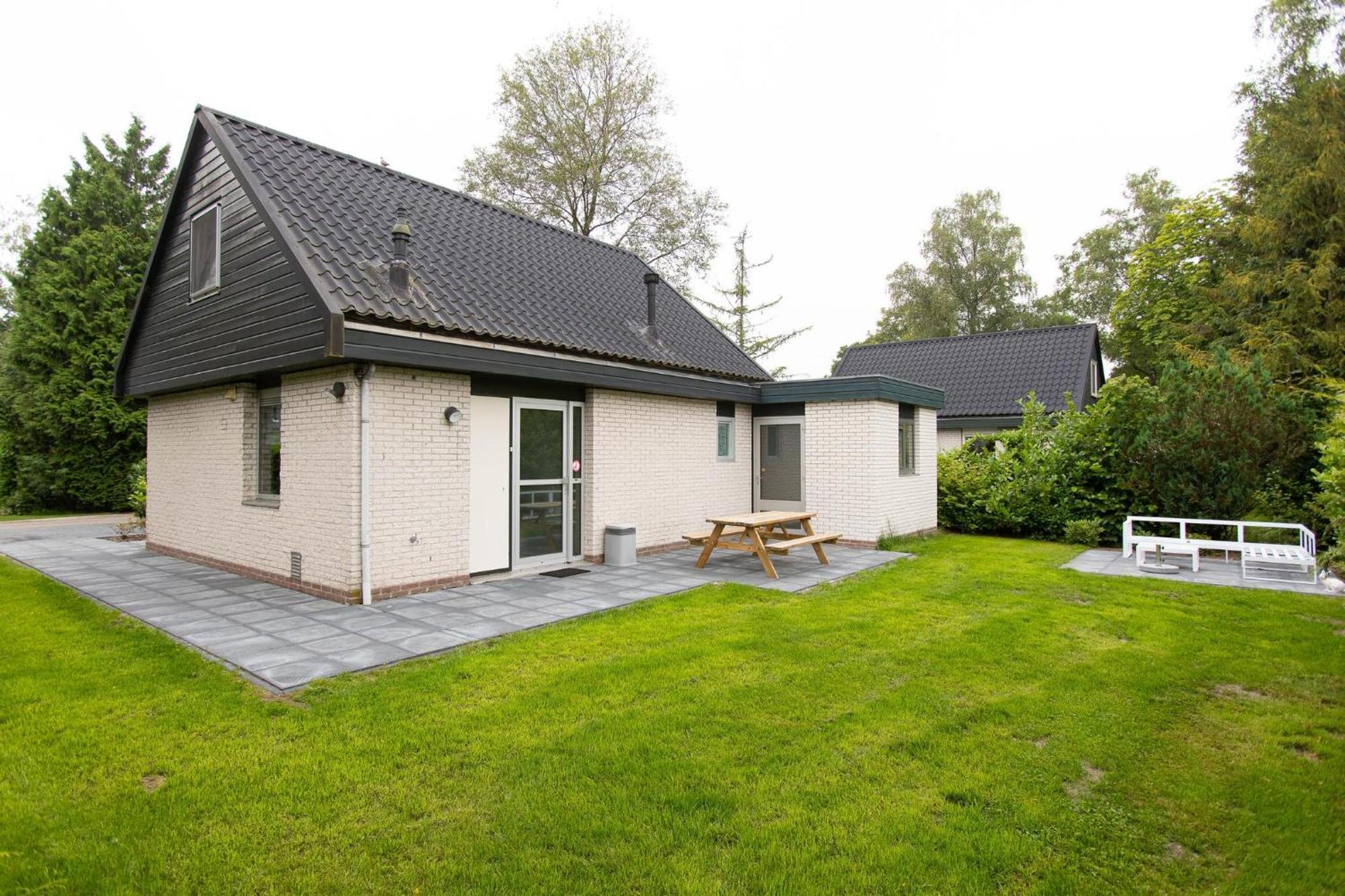 波斯米尔节庆酒店 Noordwolde  外观 照片