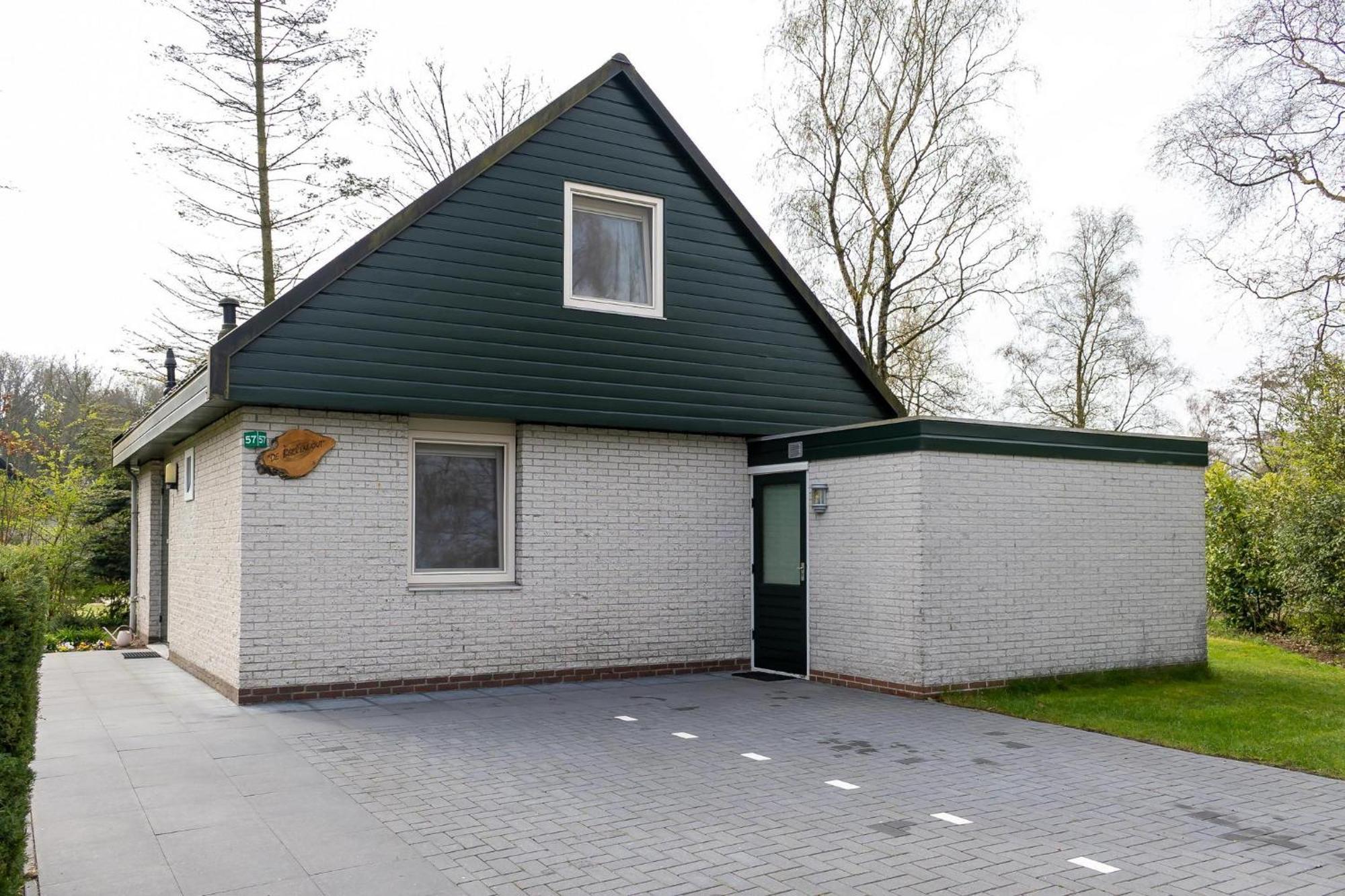 波斯米尔节庆酒店 Noordwolde  外观 照片